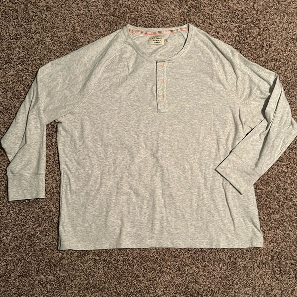 Men’s XXXL Henley in light grey